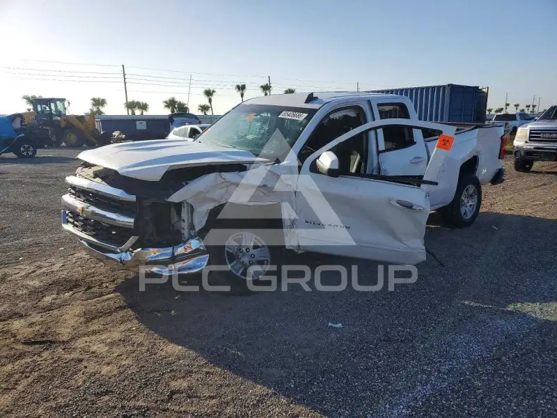 2019 Chevrolet Silverado photo