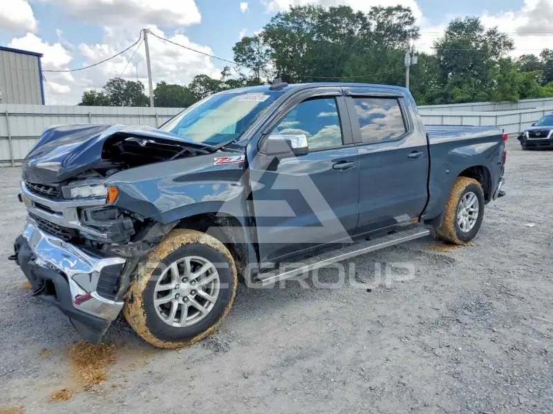 2019 Chevrolet Silverado photo