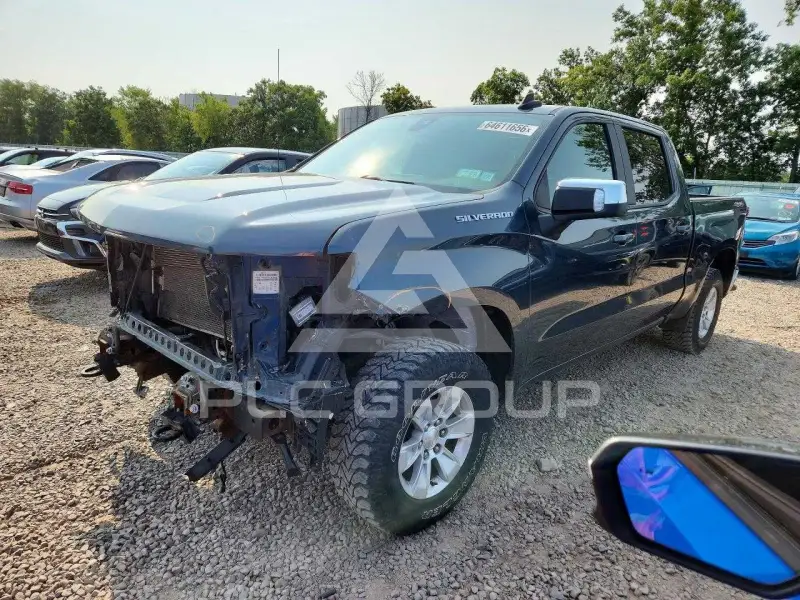 2019 Chevrolet Silverado photo