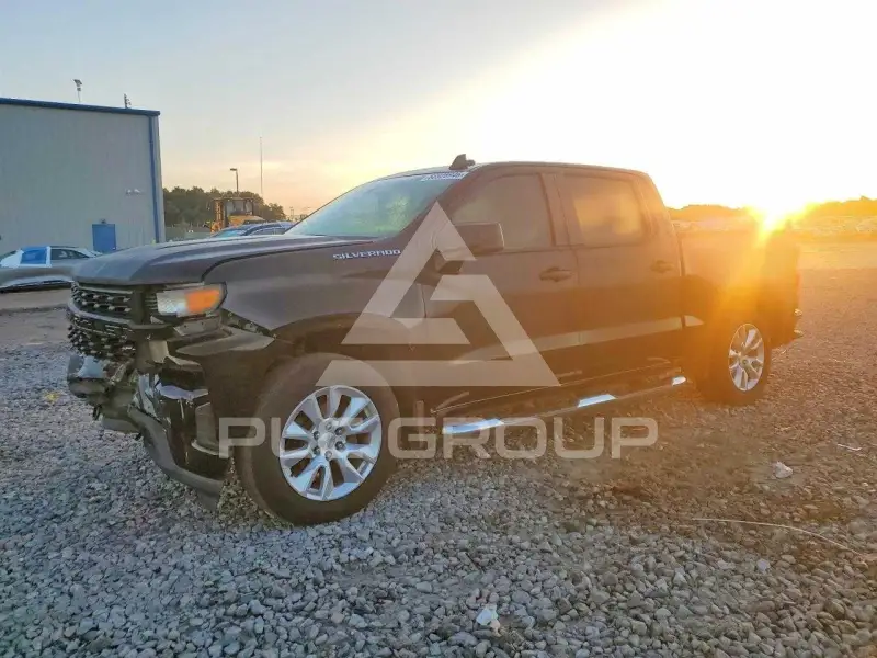 2019 Chevrolet Silverado photo