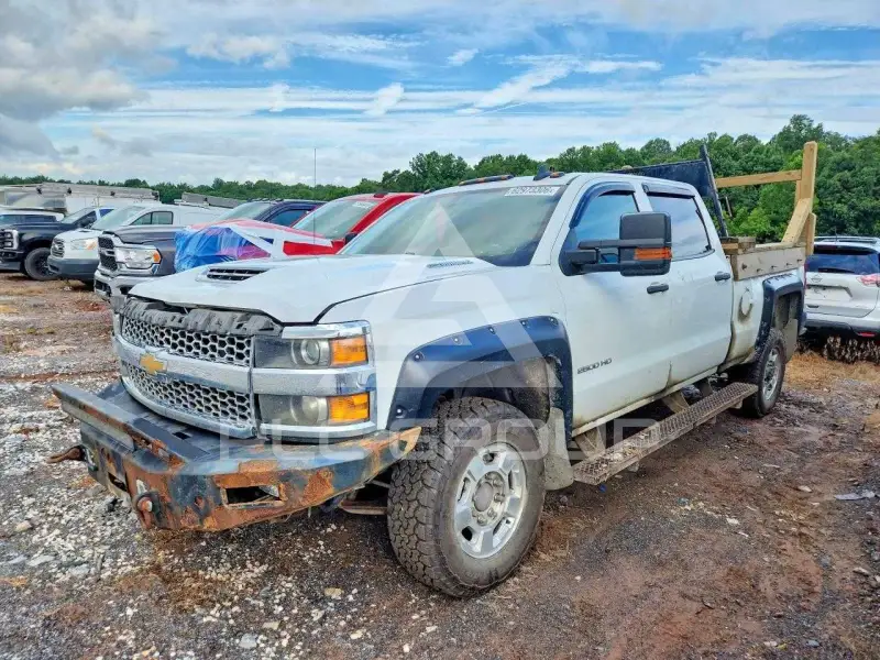 2019 Chevrolet Silverado photo