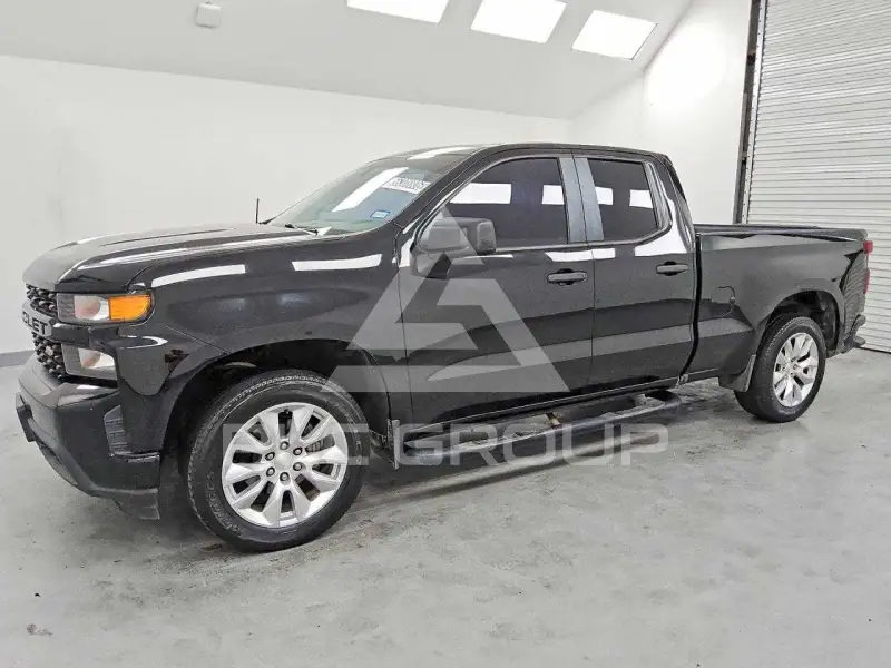 2019 Chevrolet Silverado photo