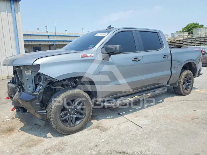 2019 Chevrolet Silverado photo