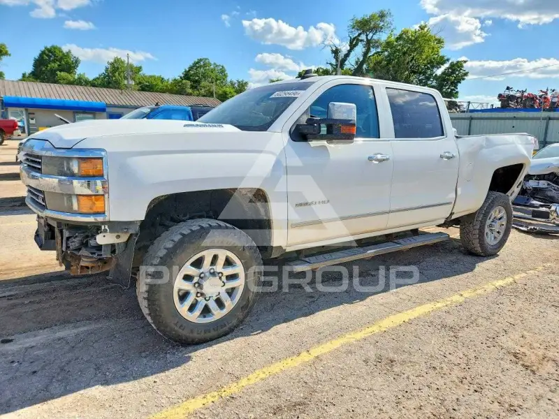 2019 Chevrolet Silverado photo