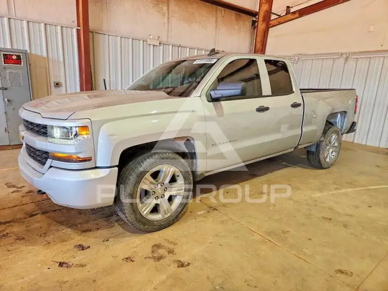 2019 Chevrolet Silverado photo