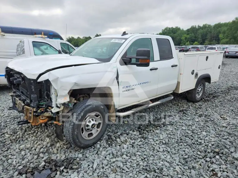 2019 Chevrolet Silverado photo