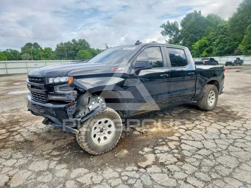 2019 Chevrolet Silverado photo