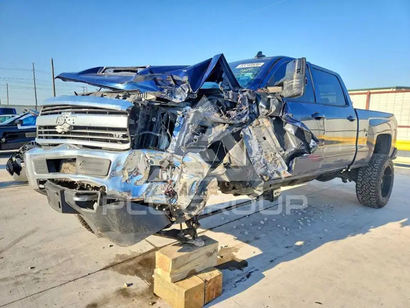 2019 Chevrolet Silverado photo