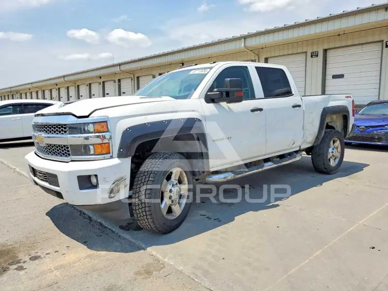 2019 Chevrolet Silverado photo