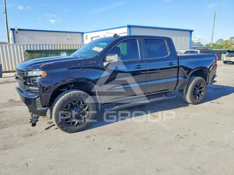 2019 Chevrolet Silverado photo