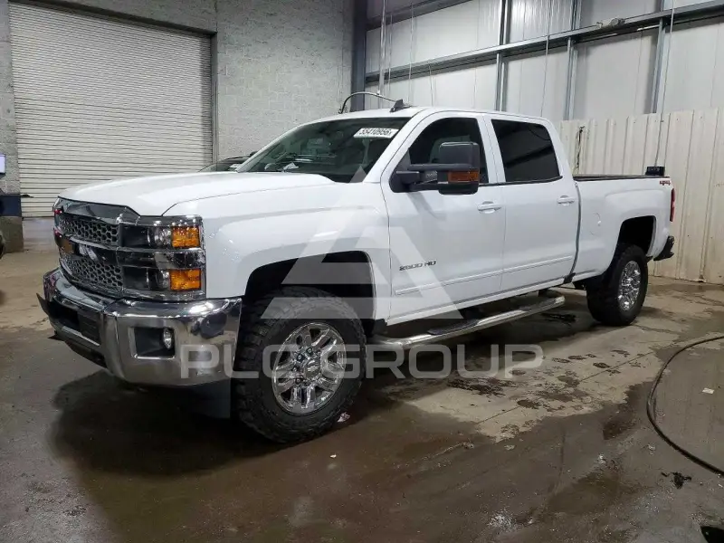 2019 Chevrolet Silverado фото