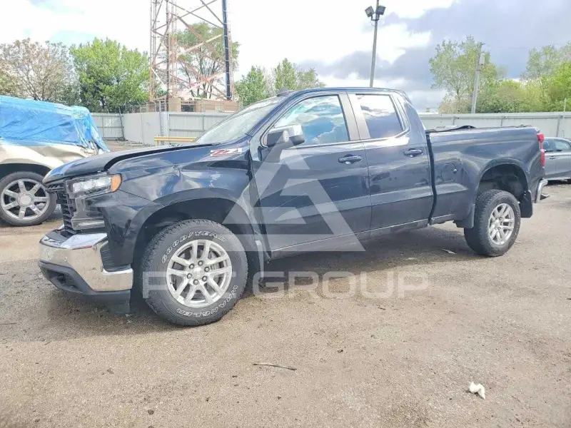 2019 Chevrolet Silverado photo
