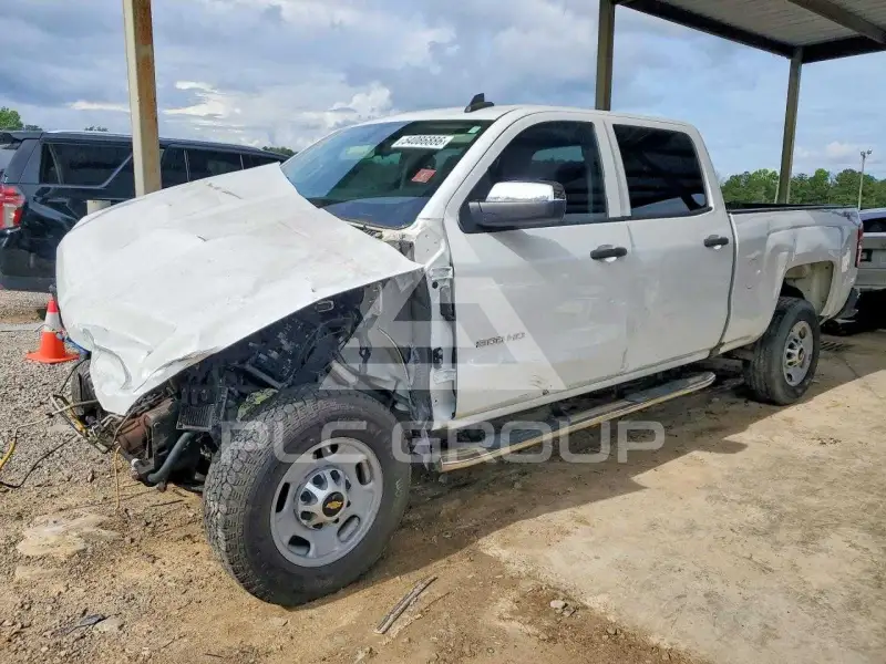 2019 Chevrolet Silverado photo