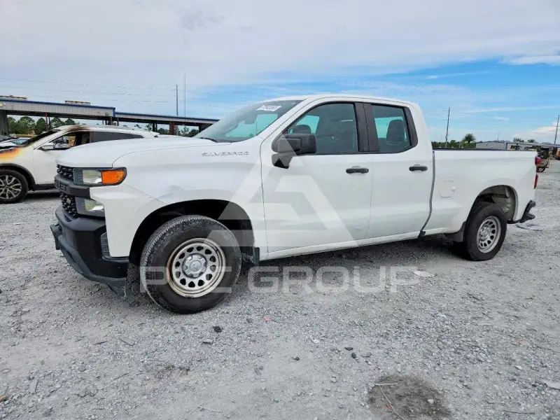 2019 Chevrolet Silverado photo