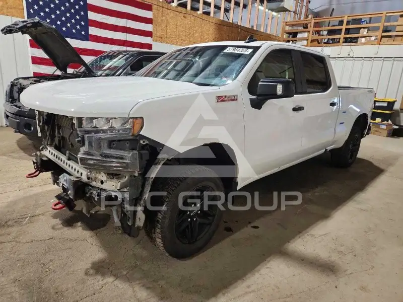 2019 Chevrolet Silverado photo