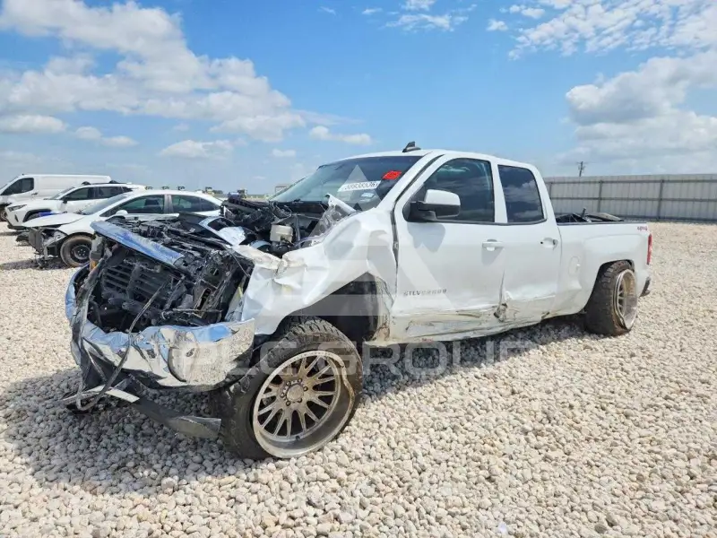 2019 Chevrolet Silverado photo