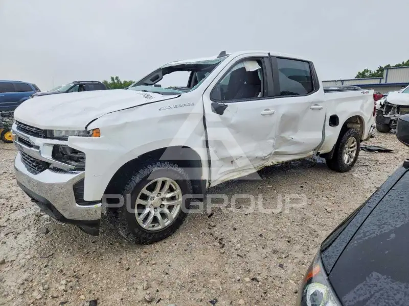 2019 Chevrolet Silverado photo