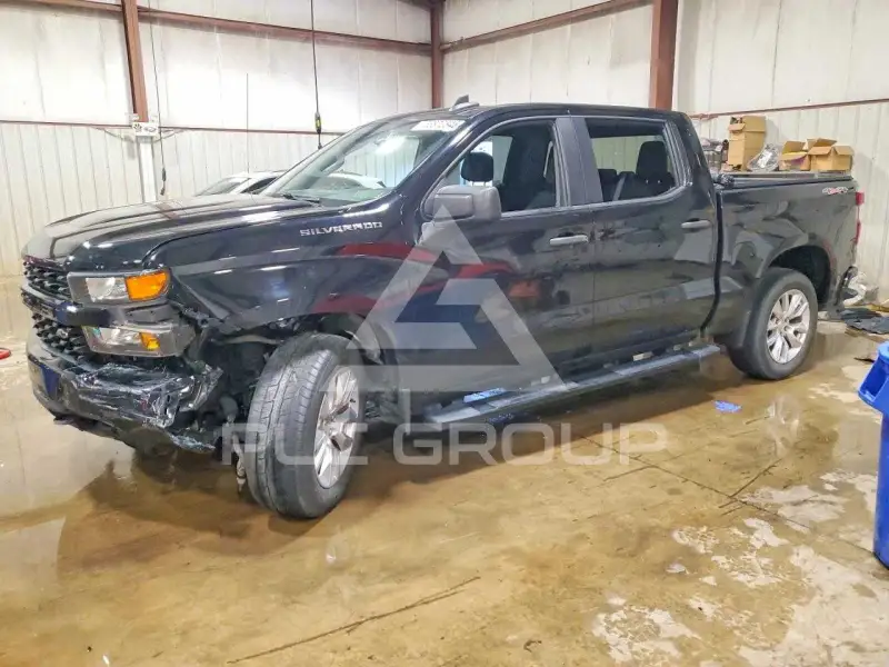 2019 Chevrolet Silverado photo