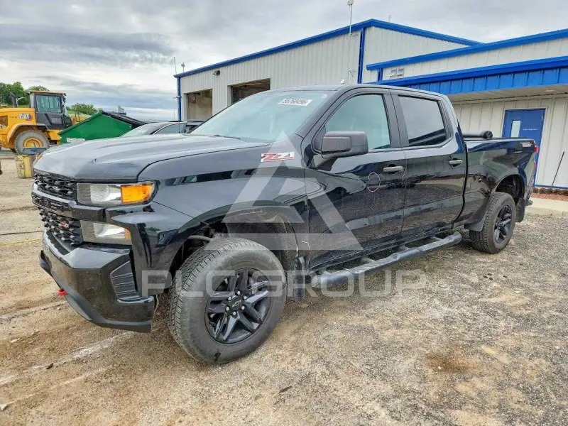 2019 Chevrolet Silverado photo