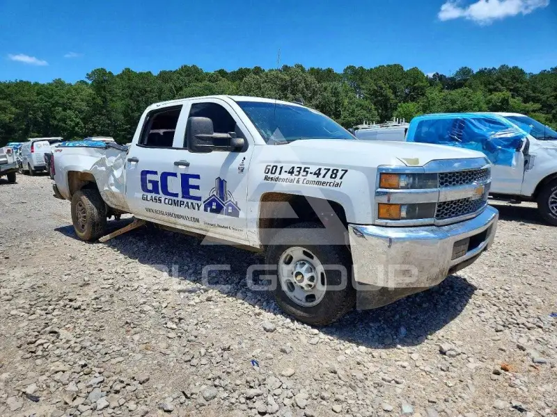 2019 Chevrolet Silverado photo
