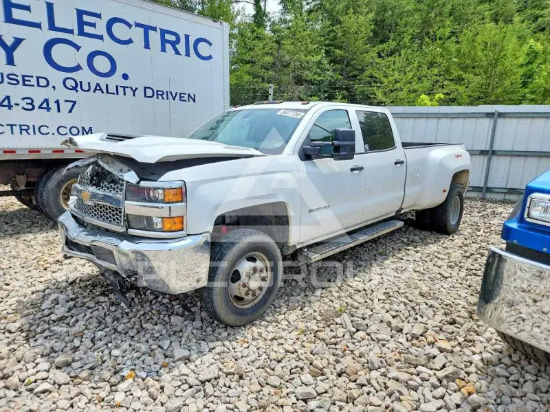 2019 Chevrolet Silverado фото