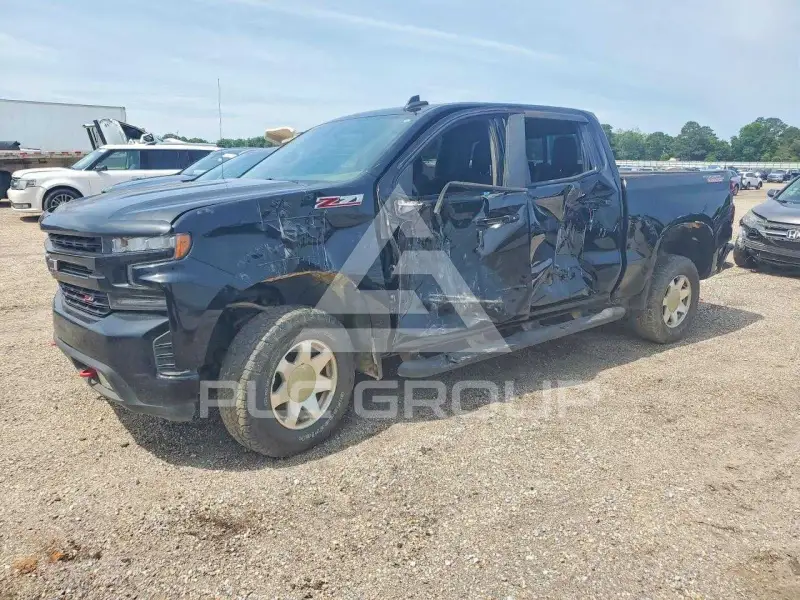 2019 Chevrolet Silverado photo