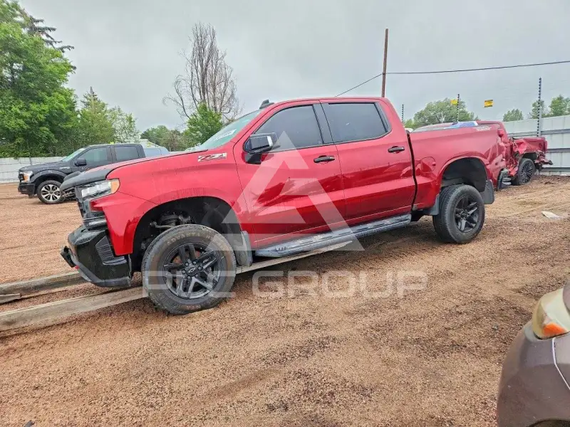2019 Chevrolet Silverado photo