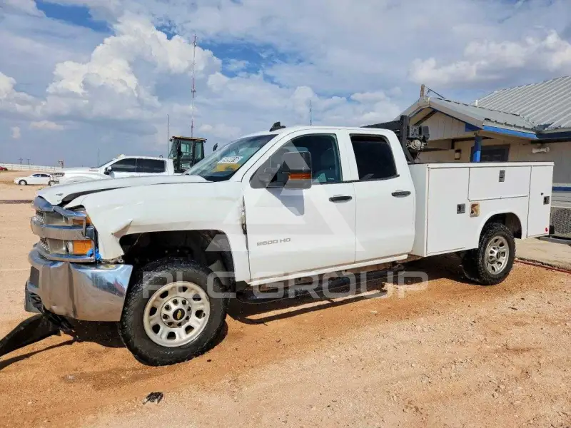 2019 Chevrolet Silverado photo