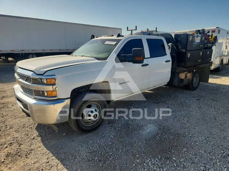 2019 Chevrolet Silverado photo
