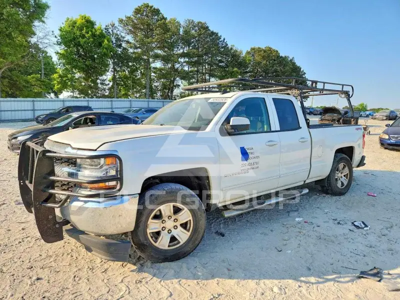 2019 Chevrolet Silverado photo