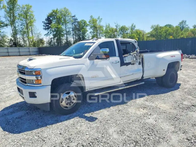 2019 Chevrolet Silverado фото
