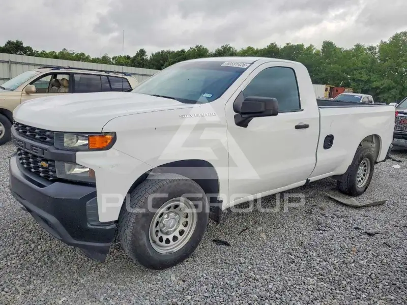 2019 Chevrolet Silverado photo