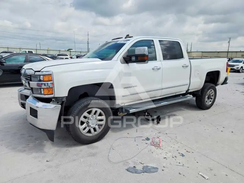 2019 Chevrolet Silverado фото