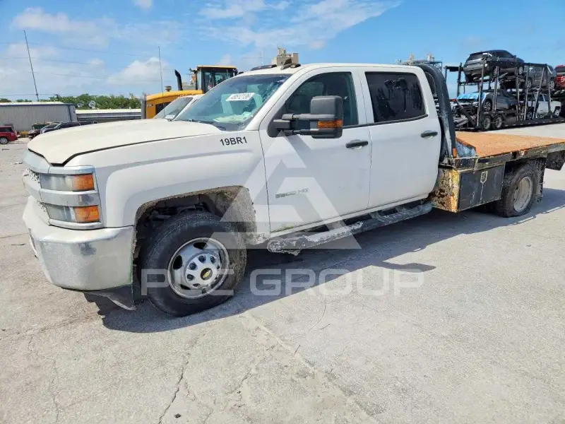 2019 Chevrolet Silverado фото