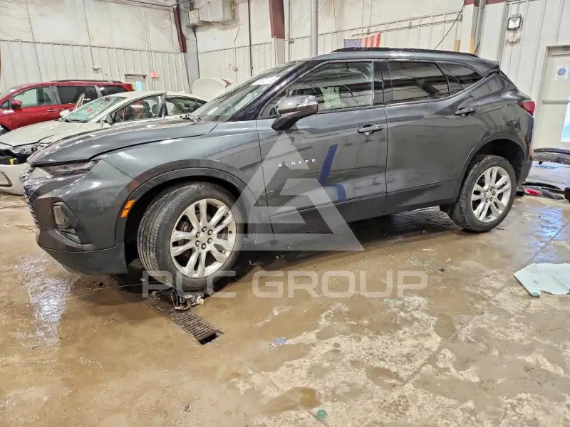2019 Chevrolet Blazer photo
