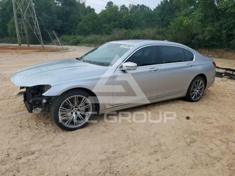 2019 BMW 740 фото