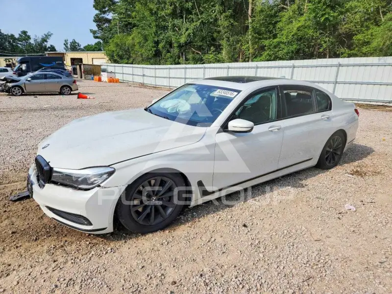 2019 BMW 740 фото