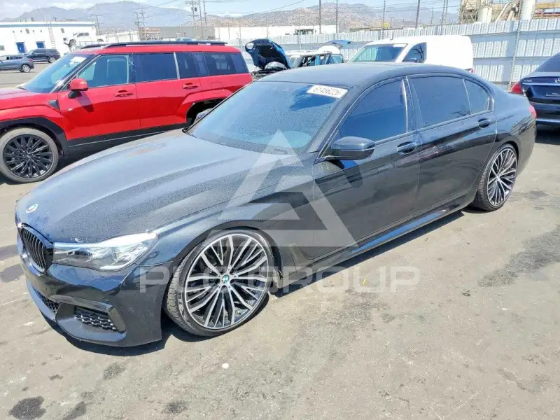 2019 BMW 740 photo