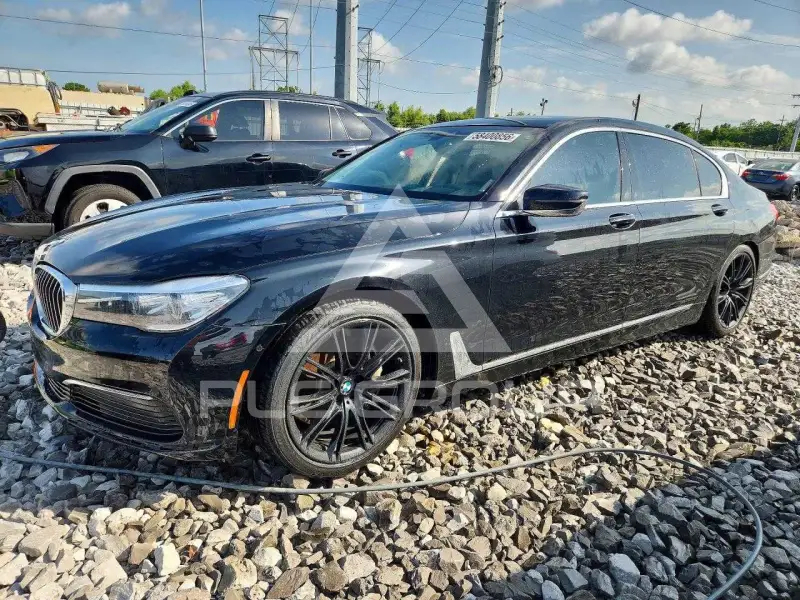 2019 BMW 740 фото