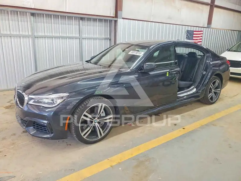 2019 BMW 750 фото