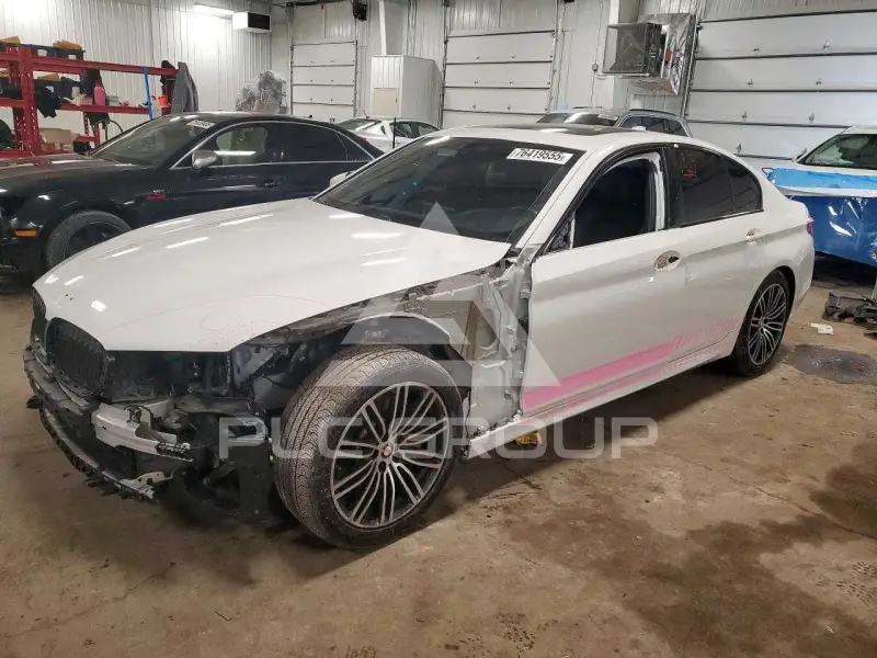 2019 BMW 530 фото