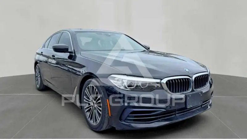2019 BMW 530 фото