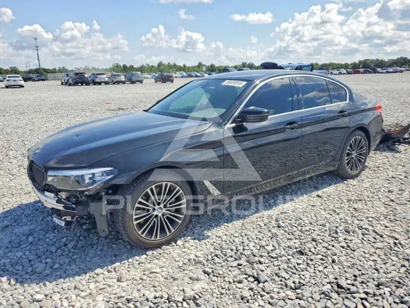 2019 BMW 530 фото