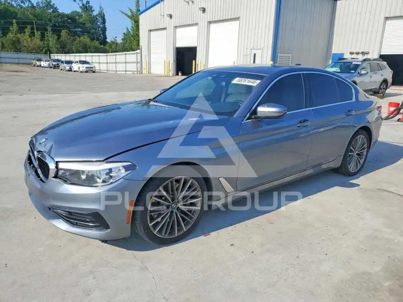 2019 BMW 530 фото