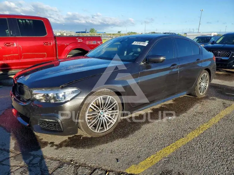 2019 BMW 530 photo