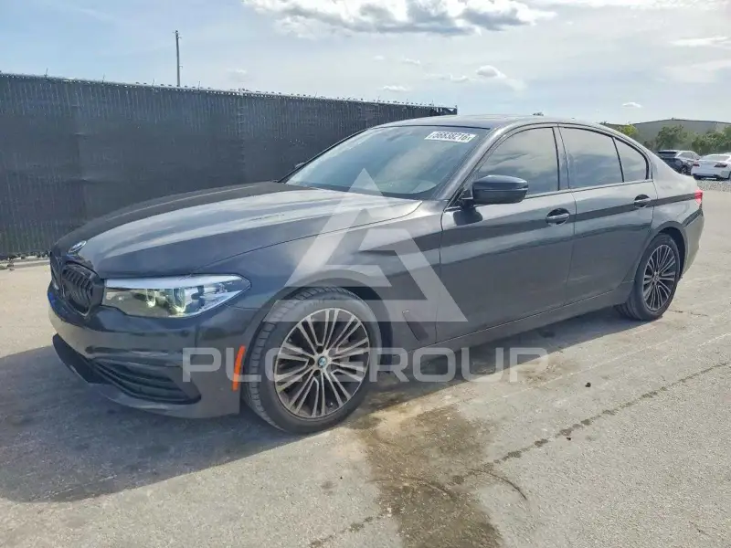 2019 BMW 530 фото