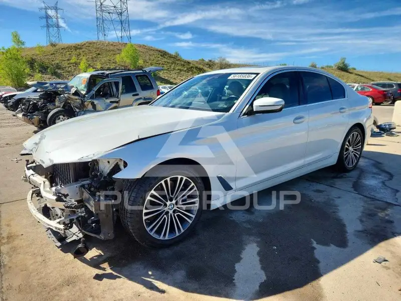 2019 BMW 530 фото