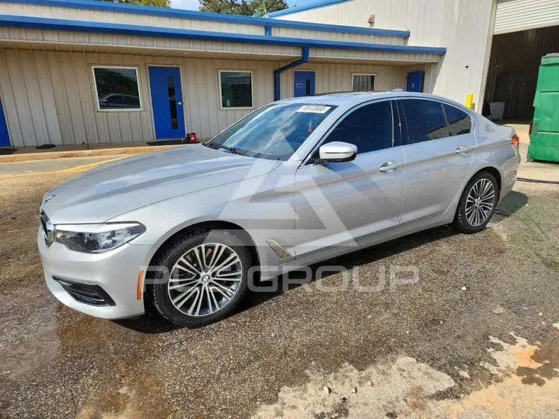 2019 BMW 530 фото