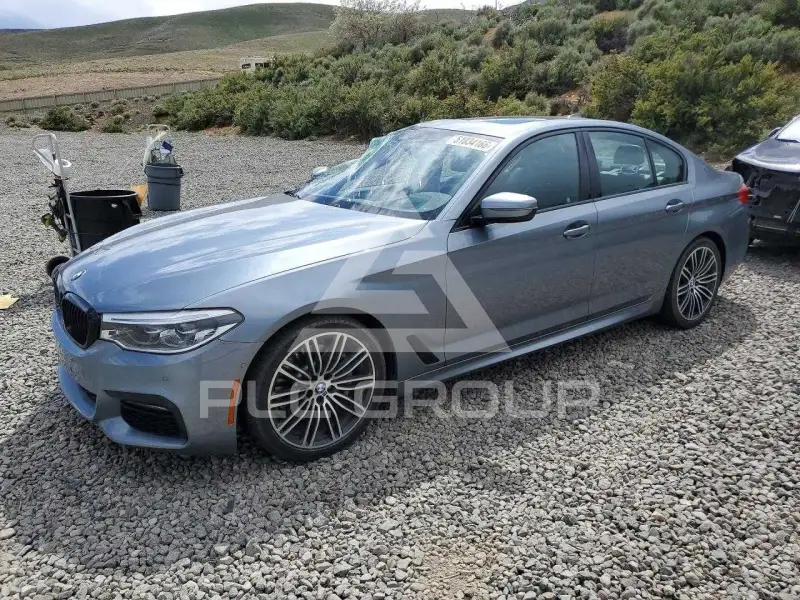 2019 BMW 530 photo