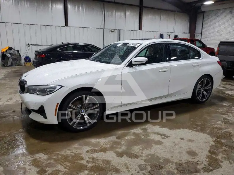 2019 BMW 330 фото